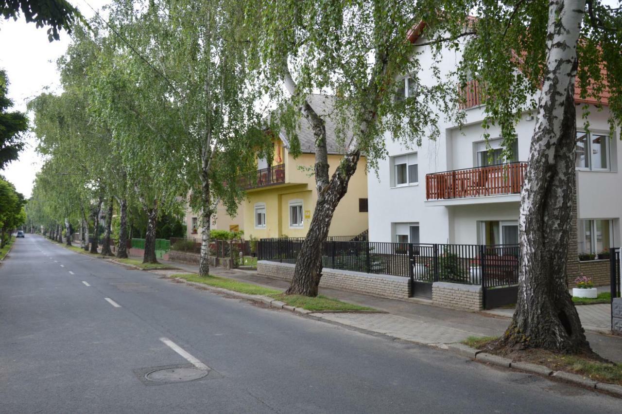Varga Apartman Hévíz Exterior foto