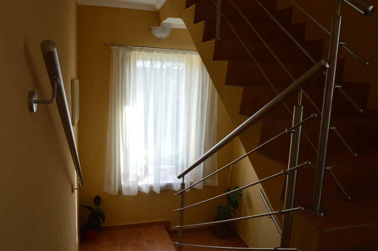 Varga Apartman Hévíz Exterior foto