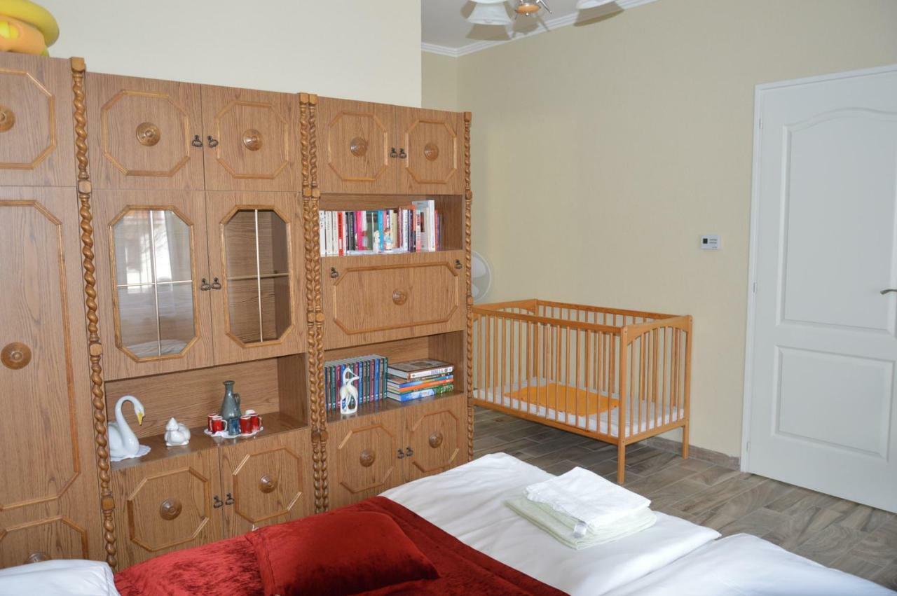 Varga Apartman Hévíz Exterior foto